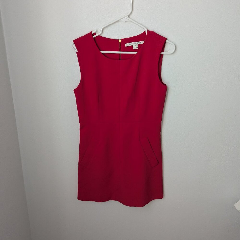 Diane Von Furstenberg Red Sleeveless Dress, 6 - Picture 1 of 6